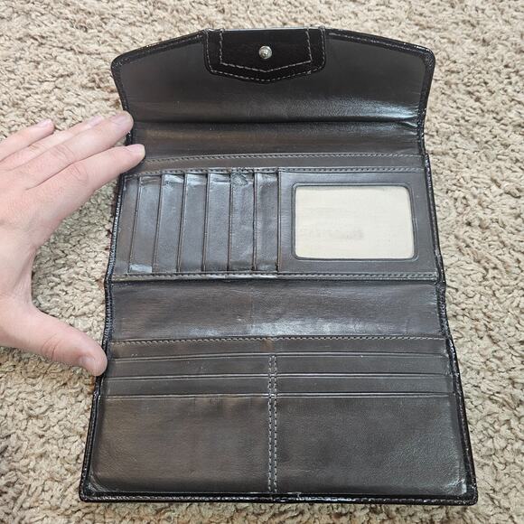 Coach Patent Leather Wallet Tri Fold Clutch Checkbook Holder Long Logo GUC - Picture 3 of 7